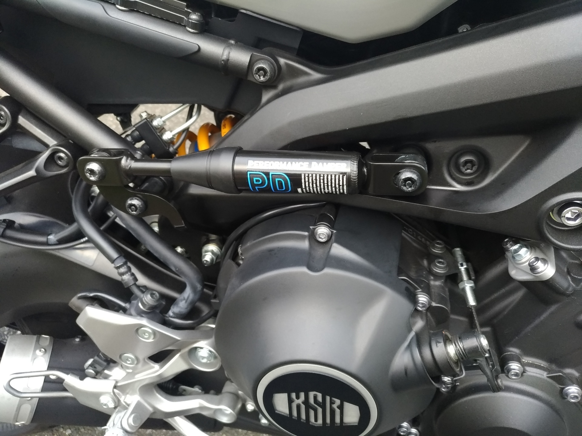 XSR900パフォーマンスダンパー取付けと試走: GONちゃんねる
